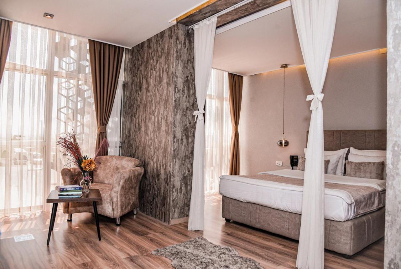 Hotel Driada Gjakova Kültér fotó