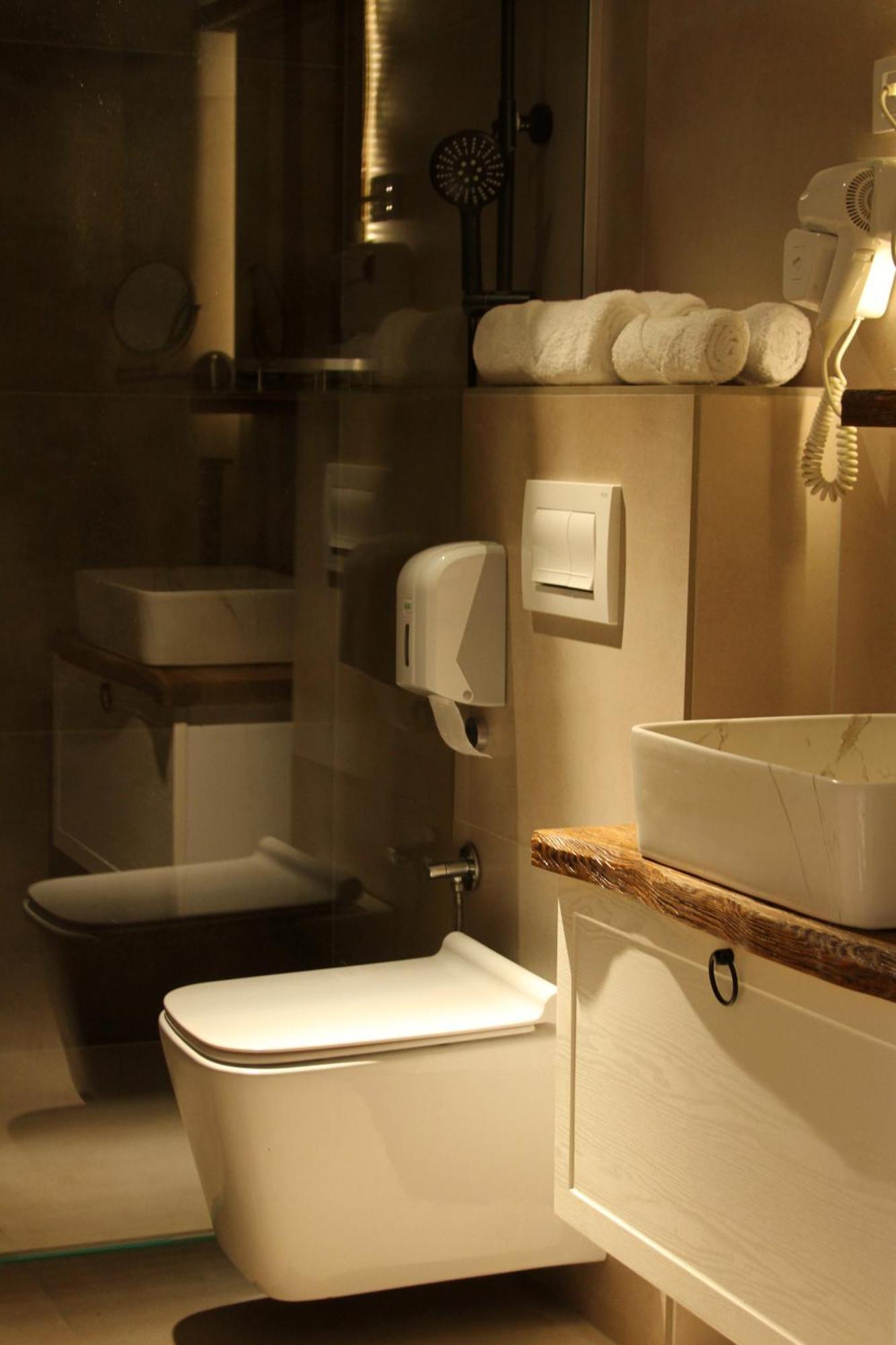 Hotel Driada Gjakova Kültér fotó